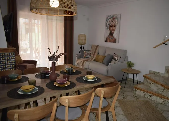 Anacasa Agro Piscina Privada Les Marines Ch3100 Holiday home *